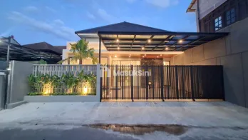 RUMAH DESIGN KONTEMPORER DEKAT EXIT TOL JOGJA SOLO DI KALASAN, SLEMAN
