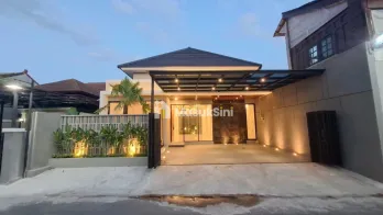 RUMAH DESIGN KONTEMPORER DEKAT EXIT TOL JOGJA SOLO DI KALASAN, SLEMAN