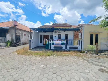 Rumah hook perum dekat SD Model Banyuwangi