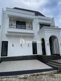 RUMAH HUNIAN 2 LANTAI MODERN TYPE 80 LOKASI STRATEGIS