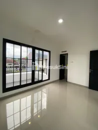 RUMAH HUNIAN 2 LANTAI MODERN TYPE 80 LOKASI STRATEGIS