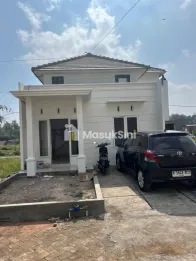 RUMAH KOMERSIL SIAP HUNI 2KT 1KM DEKAT PUSAT KOTA