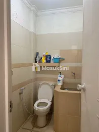 Rumah Kos 8KT di Griya Shanta dekat UB Malang