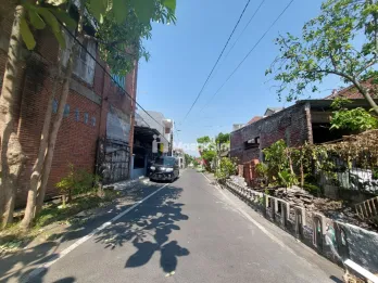 RUMAH KOST 2 LANTAI LOKASI SUHAT