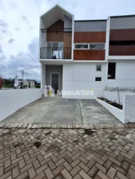 Rumah Modern Konsep Perumahan Komersil DiSekarpuro - Pakis