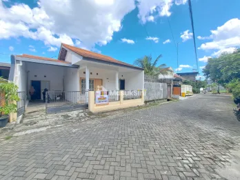 Rumah siap huni di Sukowidi dekat Hotel illira Banyuwangi