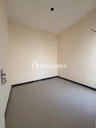 Rumah Siap Huni Lokasi Strategis Dekat Kampus Universitas BINUS, Exit Tol