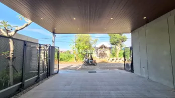 RUMAH SIAP HUNI TANAH LUAS DEKAT CANDI SAMBISARI, KALASAN