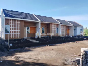 RUMAH SUBSIDI MURAH MALANG LOKASI DENGKOL SINGOSARI SIAP HUNI- HARGA 166JT