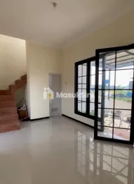 RUMAH VILLA CANTIK & MEWAH 2 LANTAI DI KARANGPLOSO