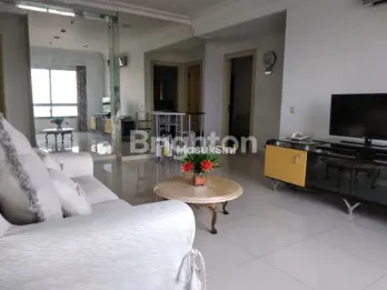 APARTEMEN BAVERLY SBY