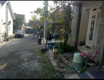 DI JUAL RUMAH MINIMALIS LOKASI DALAM PERUMAHAN JALAN IKAN&sup2; KOTA MALANG