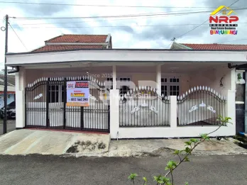 Dijual Rumah 4 Kamar Tidur di Kebalenan Banyuwangi