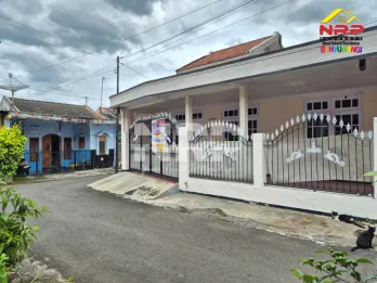 Dijual Rumah 4 Kamar Tidur di Kebalenan Banyuwangi