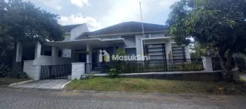 DIJUAL RUMAH HOOK LOKASI VILLA PUNCAK TIDAR MALANG