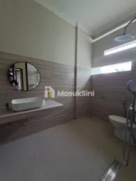 DIJUAL RUMAH HOOK LOKASI VILLA PUNCAK TIDAR MALANG