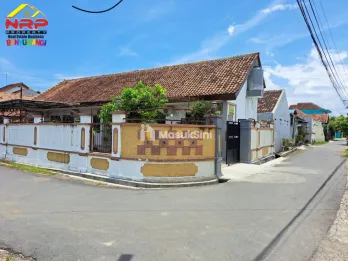 Dijual Rumah Kos-kosan 21 Kamar Dekat Untag Banyuwangi