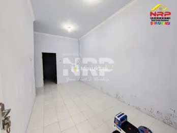 Dijual Rumah Second 300 jtan - Kebalenan Banyuwangi Kota