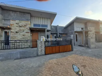 Dijual Rumah Siap Huni Minimalis Nyaman Huni Lokasi Sukun