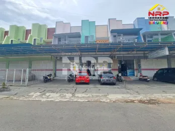 DISEWAKAN RUKO 2 LANTAI STRATEGIS BELAKANG KANTOR PEMKAB BANYUWANGI