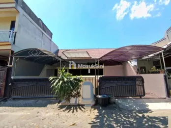 Hunian Nyaman di Palm Spring Regency, Jambangan Barat Surabaya