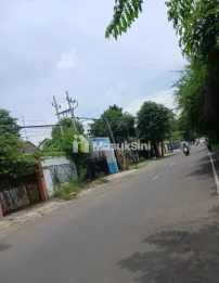 Jual Rumah Hitung Tanah Strategis Pusa Kota Surabaya kec Ngagel dekat Guben