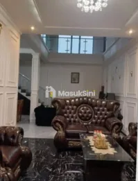 Jual Rumah Mewah 2 Lantai Kota Kediri