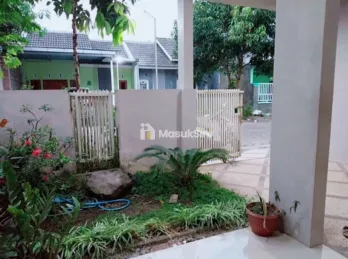 Rumah 2 lantai di Dharma Alam utara Roxy mall Jember
