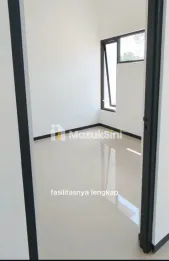 RUMAH CANTIK COCOK BUAT KELUARGA MUDA