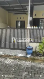 RUMAH DIJUAL DI SAWOJAJAR MURAH DEKAT SEKOLAH DAN PASAR