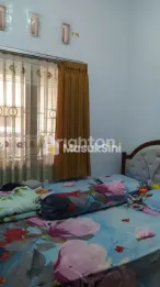 RUMAH DIJUAL DI SAWOJAJAR MURAH DEKAT SEKOLAH DAN PASAR