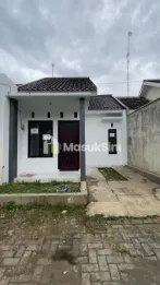 RUMAH HUNIAN 1 LANTAI LOKASI STRATEGIS DEKAT BERBAGAI KAMPUS