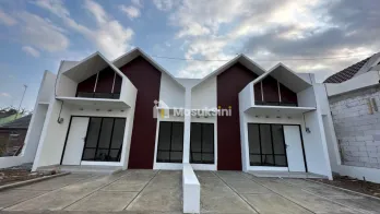 RUMAH HUNIAN MINIMALIS MURAH 4 MENIT KE PASAR KEPANJEN