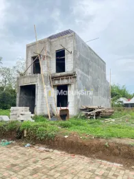 RUMAH HUNIAN VILLA 2 LANTAI DENGAN DESAIN AMERICAN CLASSIC