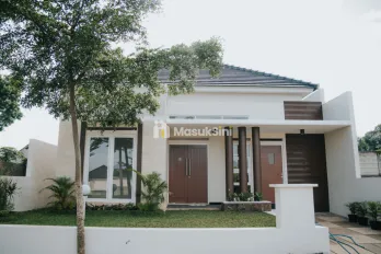 RUMAH INDAH UNTUK HIDUP YANG LEBIH TENANG