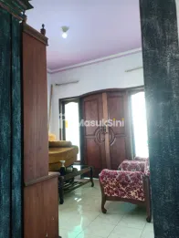 Rumah Klasik Pinggir Jalan Sukorambi dekat Wisata Botani Jember