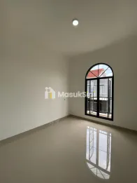 RUMAH MODERN 2 LANTAI DENGAN HARGA TERJANGKAU