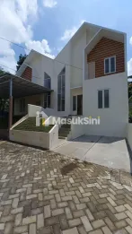 RUMAH MODERN 2 LANTAI LOKASI STRATEGIS