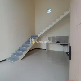 RUMAH MODERN 2 LANTAI LOKASI STRATEGIS