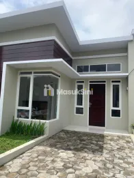RUMAH SIAP HUNI 1 LANTAI NYAMAN HUNI DESAIN MINIMALIS DAN ESTETIK