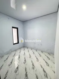 RUMAH SIAP HUNI LOKASI 5 MENIT DARI PASAR GADANG MALANG