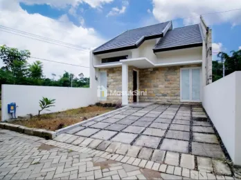 RUMAH SIAP HUNI MODERN LOKASI BANDULAN SUKUN