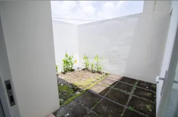 RUMAH SIAP HUNI MODERN LOKASI BANDULAN SUKUN