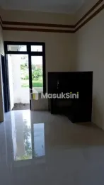 RUMAH STRATEGIS KEDIRI, DEKAT SEKOLAH & RS, HARGA 435 JUTA