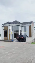 RUMAH STRATEGIS KEDIRI, DEKAT SEKOLAH & RS, HARGA 435 JUTA