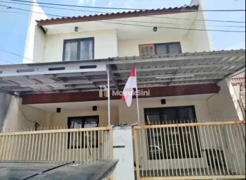Sewa Rumah Nyaman di Baratajaya &ndash; Lokasi Strategis Surabaya Pusat
