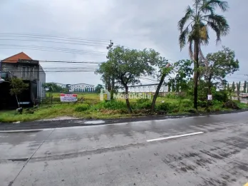 Tanah Komersial Industri Jalan Propinsi Strategis di Raya Deket, Lamongan