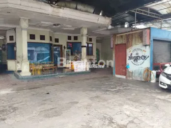 RUMAH + USAHA CUCI MOBIL DI NGASEM KEDIRI