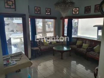 RUMAH + USAHA CUCI MOBIL DI NGASEM KEDIRI
