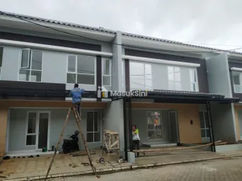 Brand New Town House Adara Residence